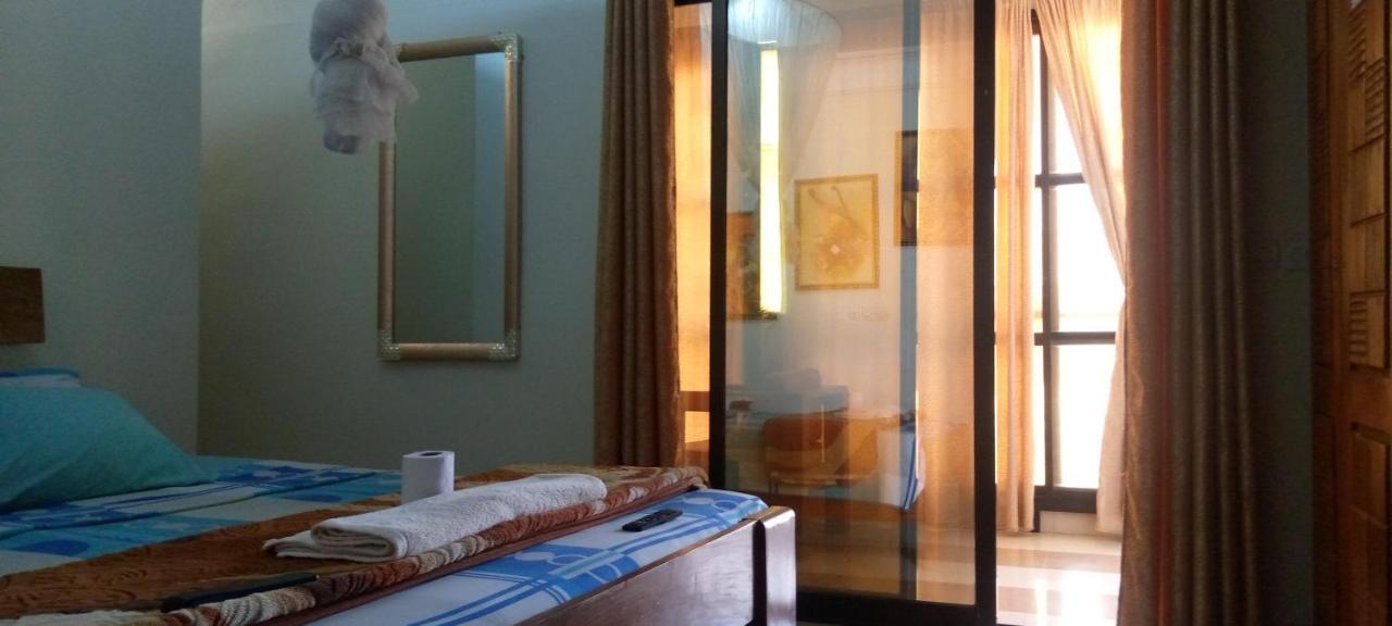 Residence Les Calanques Дакар Екстериор снимка