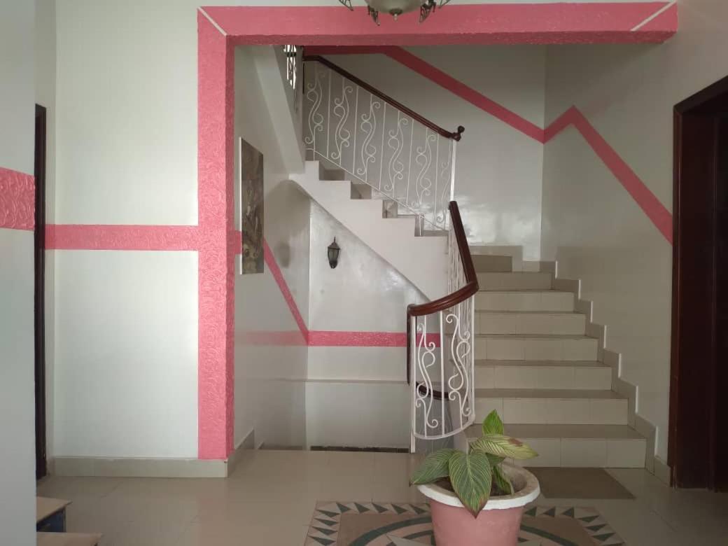 Residence Les Calanques Дакар Екстериор снимка